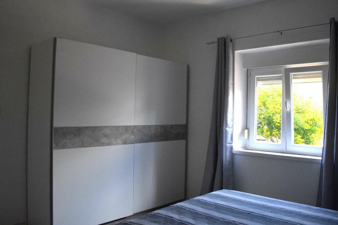 Apartman Ana Appartement Sali Buitenkant foto